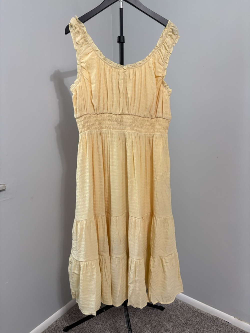 Butter Yellow Smocked Tiered Midi Dress Ruffle Boho Prairie Size L - Picture 4 of 6